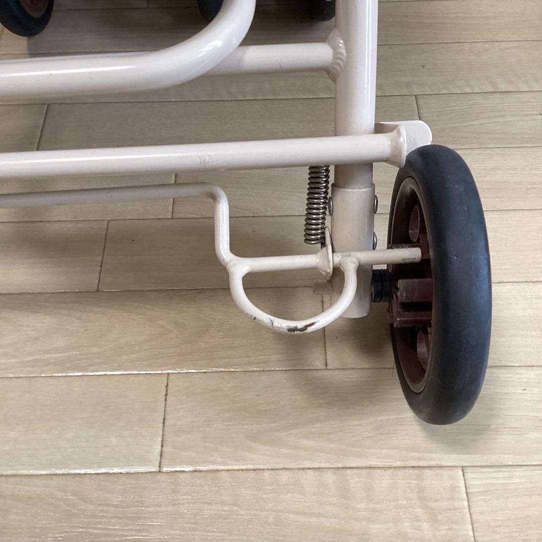 幸和製作所 TacaoF テイコブ 座れるシルバーカー 手押し車 ルミド