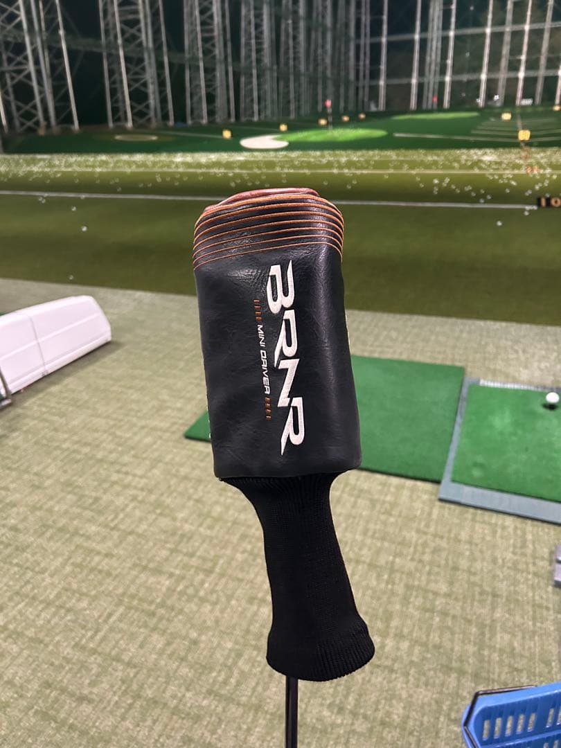 週末限定　テーラーメイド　バーナーミニ11.5° アッタスサンライズレッド7s