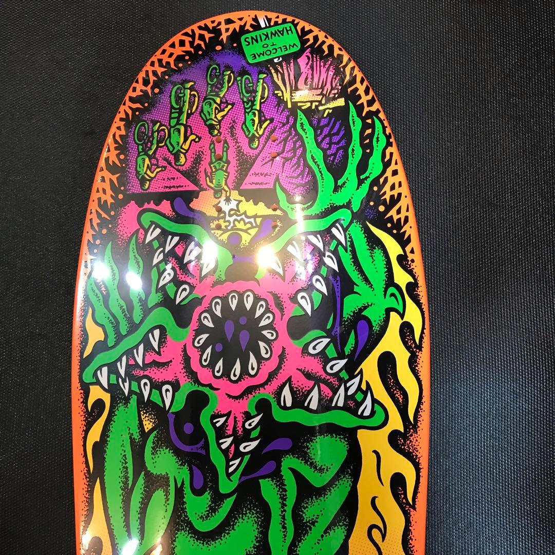 ストレンジャーシングス　カラフルモンスター スケートボードデッキ