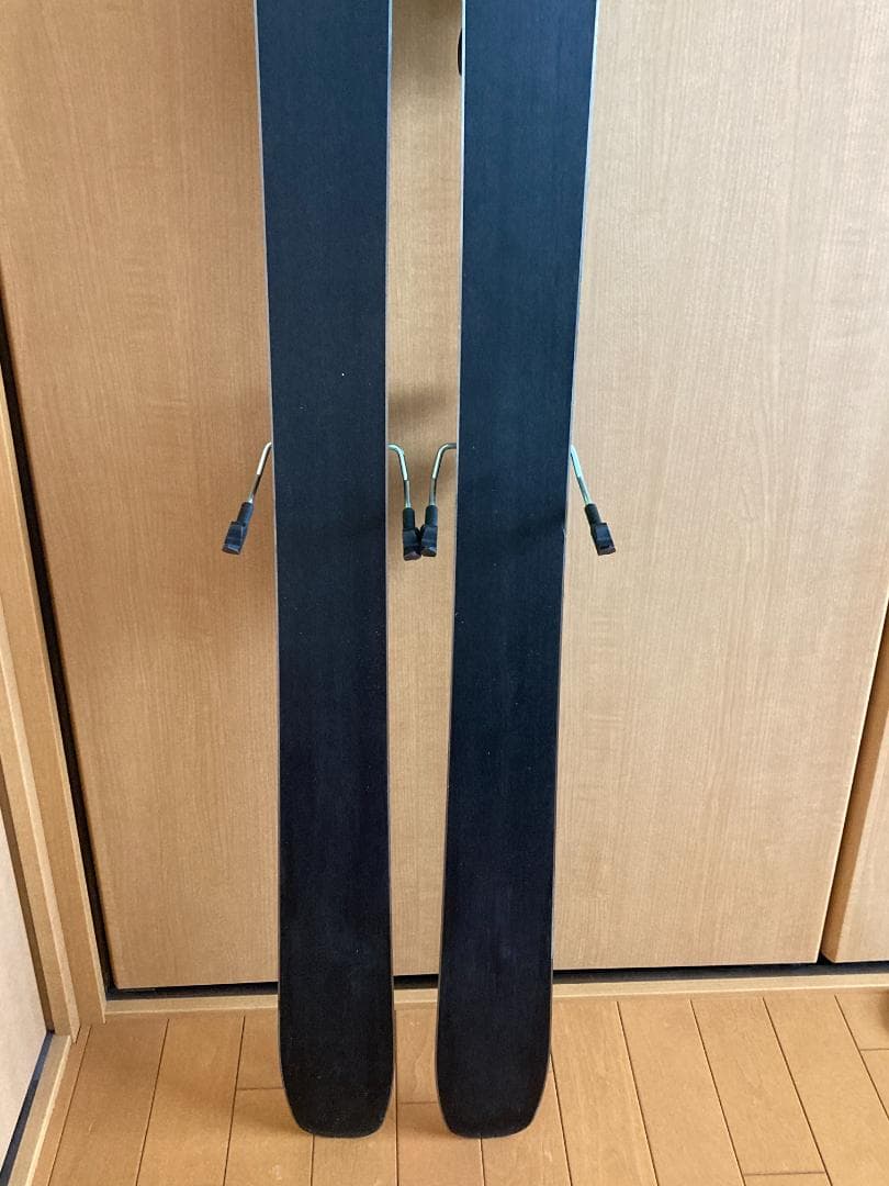程度良好！ノルディカ　スキー板+金具セット