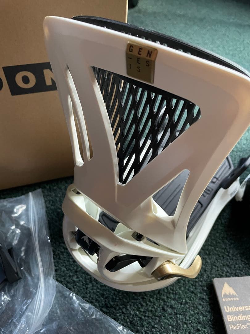 美品！BURTON Step On Genesis Mサイズ