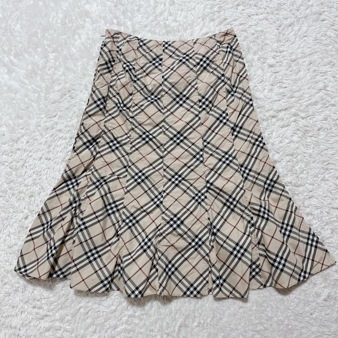 希少✨バーバリーブルーレーベル　ミモレ丈フレアスカート　縮絨加工　ノバチェック