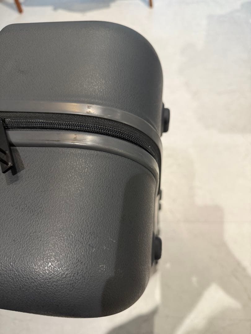 moln スーツケース　LARGE