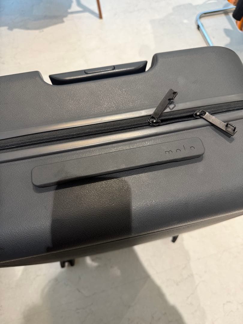 moln スーツケース　LARGE