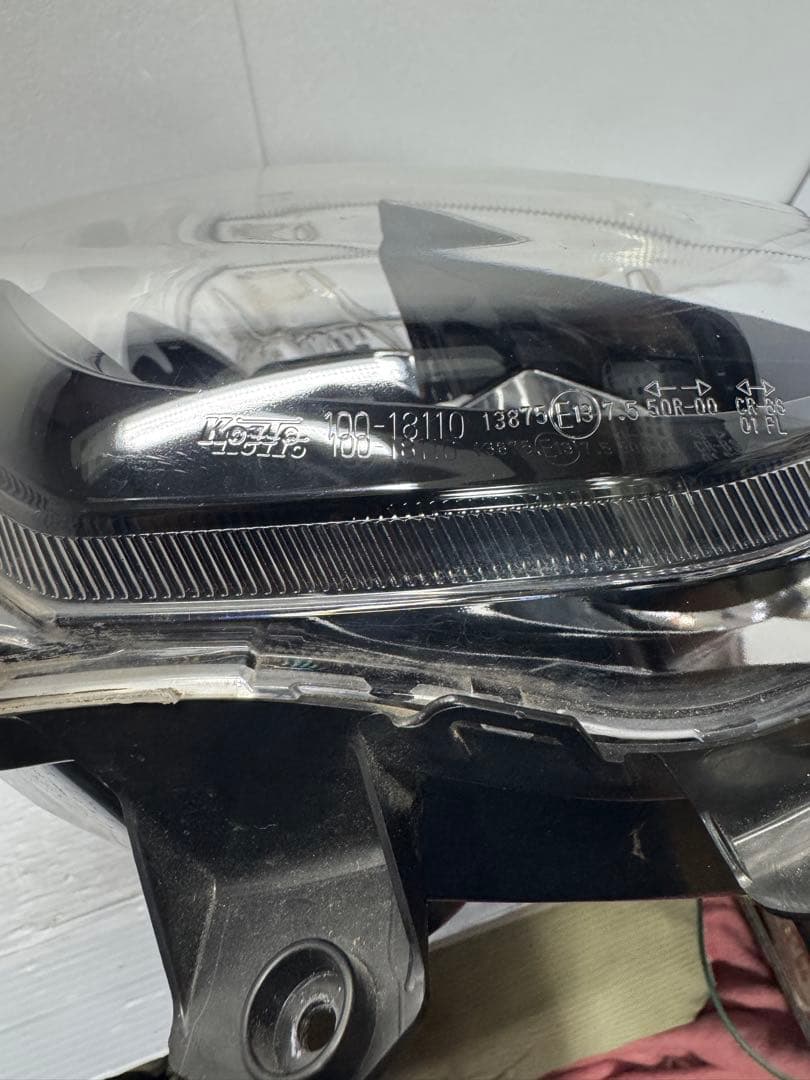 SE86J N-MAX125☆純正LEDヘッドライト☆ - メルカリ