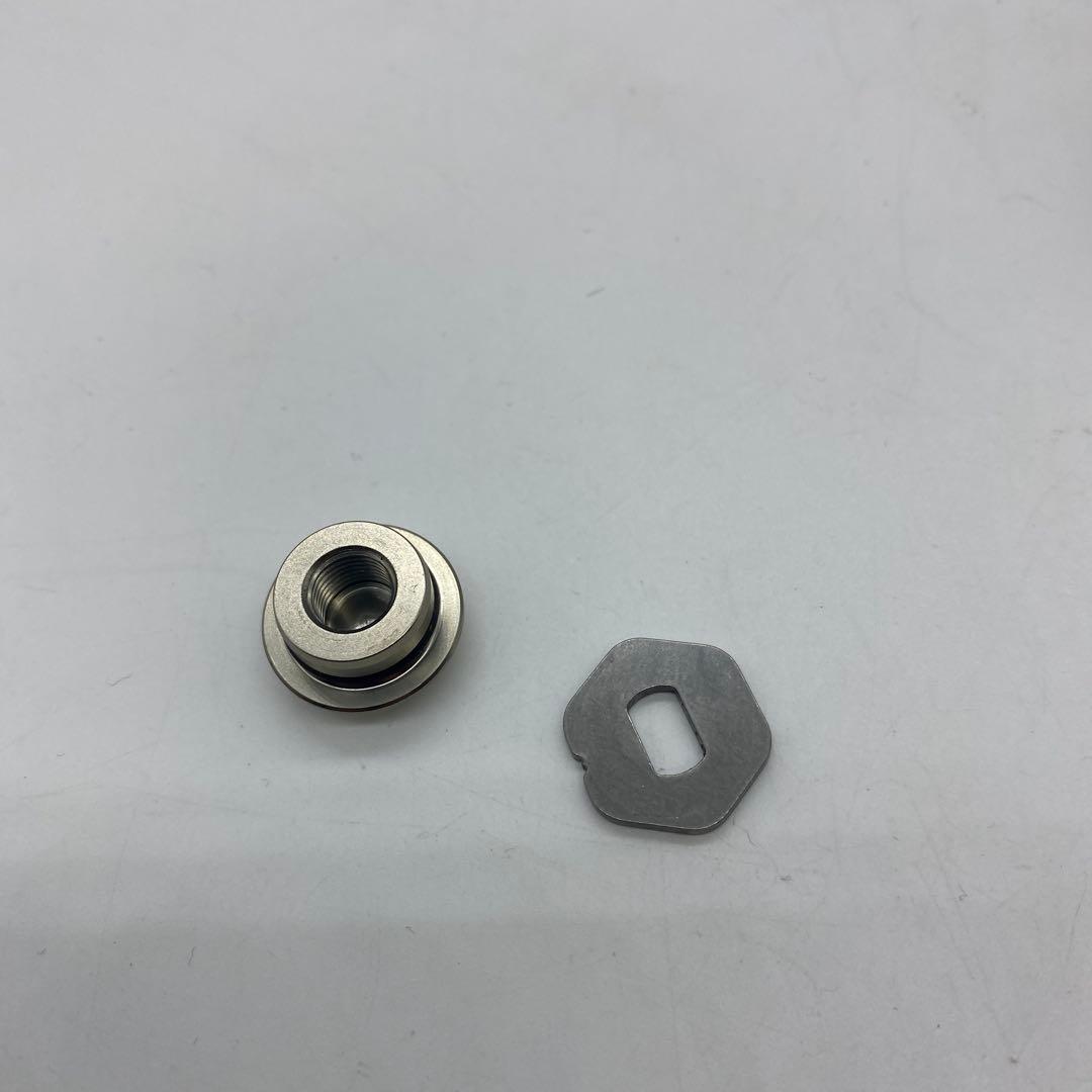 リブレ・フェザー95フィーノ＋シマノ左用ナット付属