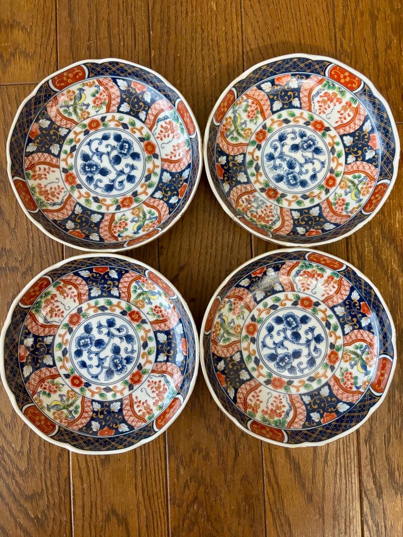 有田焼　第一陶器　染錦花鳥　銘々皿　8枚セット　金彩　古伊万里　輪花皿　和食器