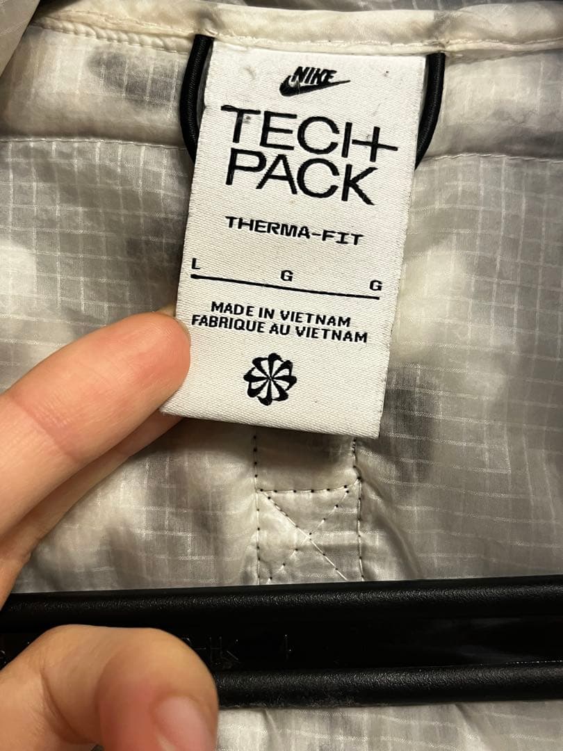 極暖！定価5万円NIKEダウンジャケット