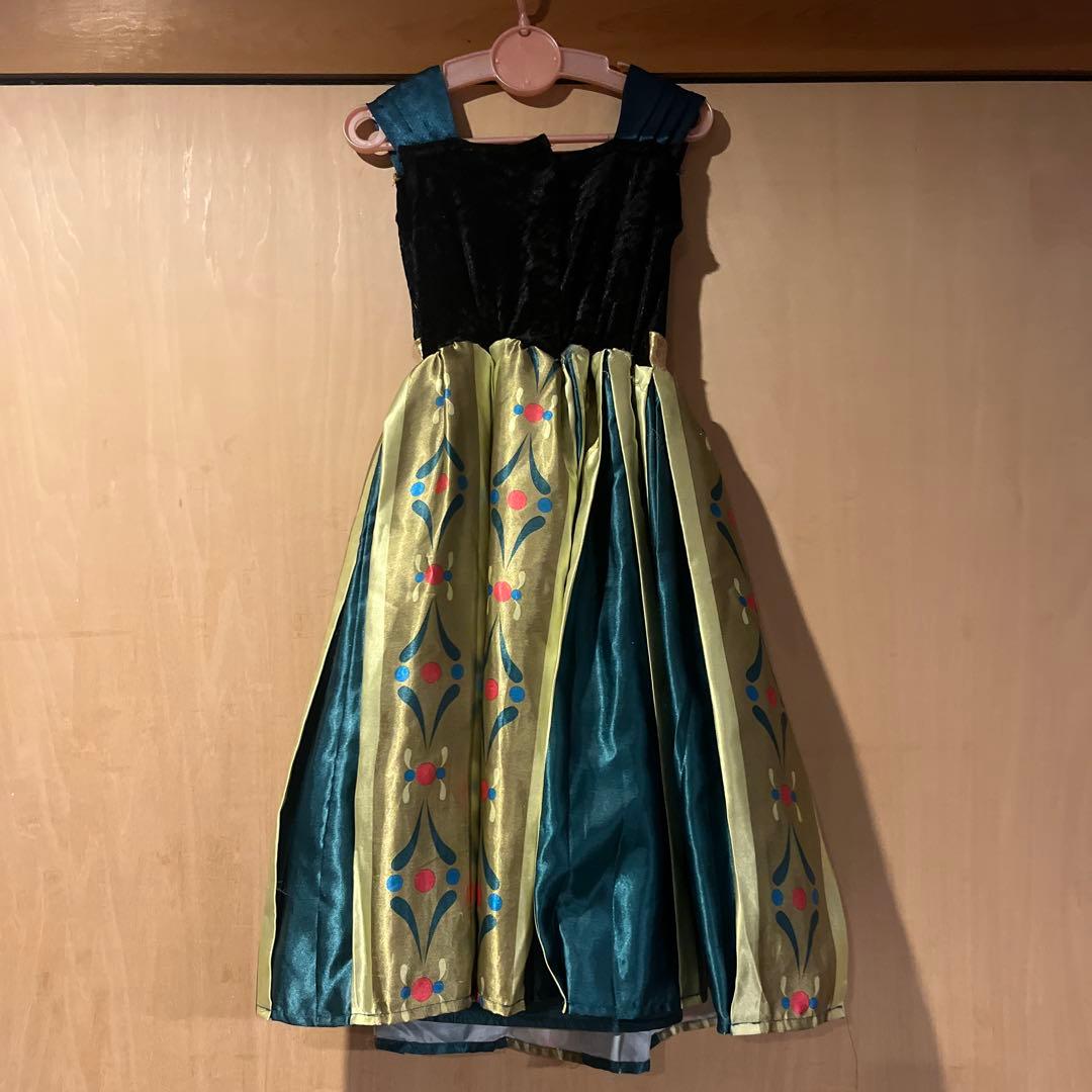 香港ディズニー ビビディバビディブティック アナ 110～120 - メルカリ