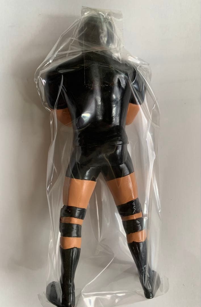 新日本プロレス マスクドC.T.U. フィギュア