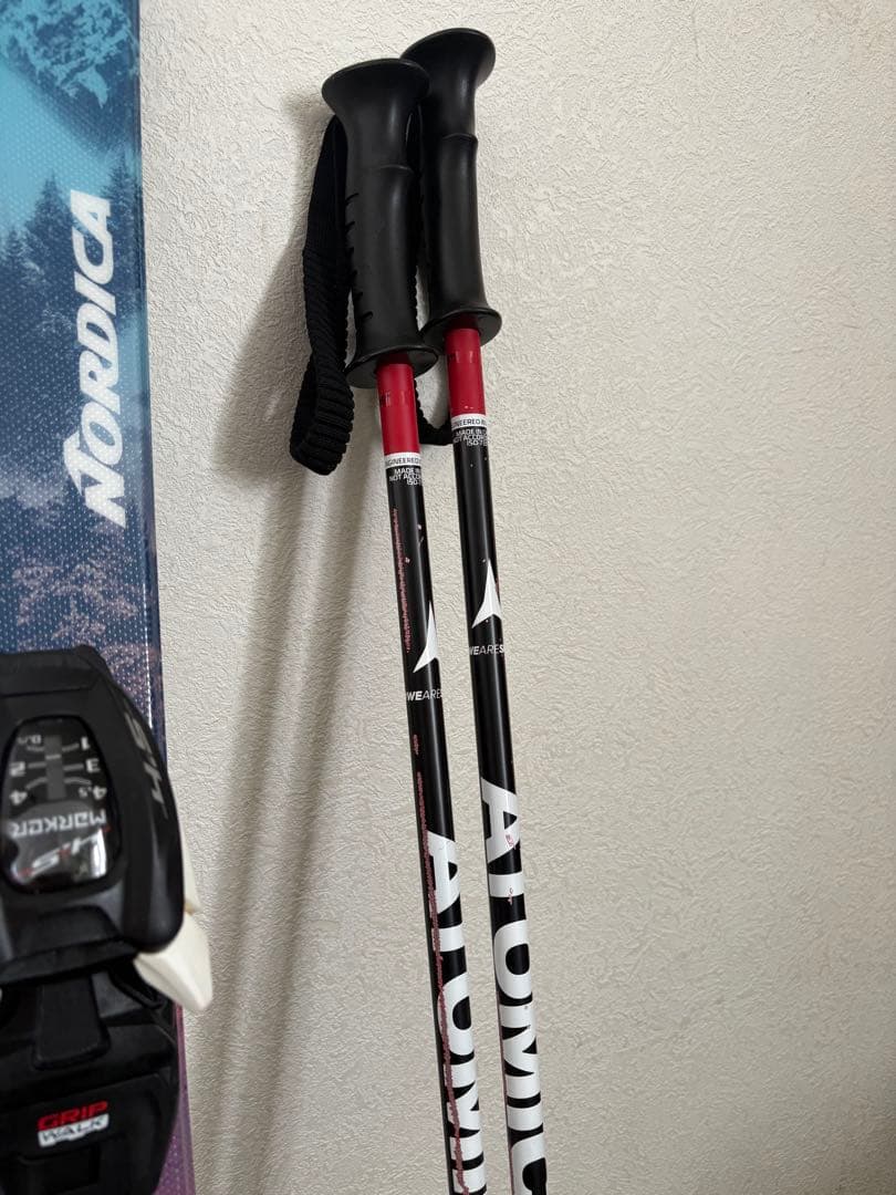 子供スキー3点セットNordica スキー板 Salomon ブーツ ポール