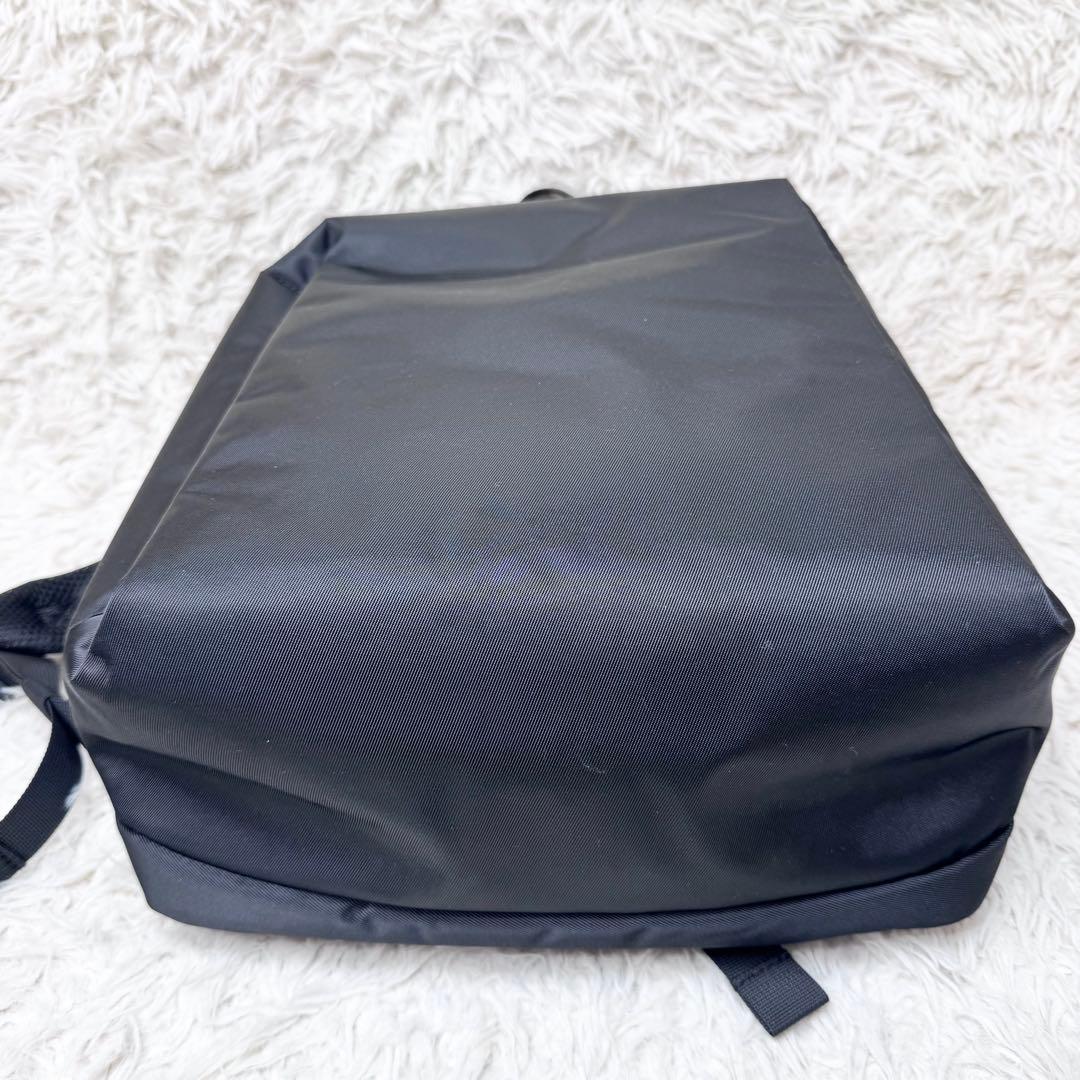 【新品未使用】アフターヌーンティー ワードローブ 無重力リュック M ブラック