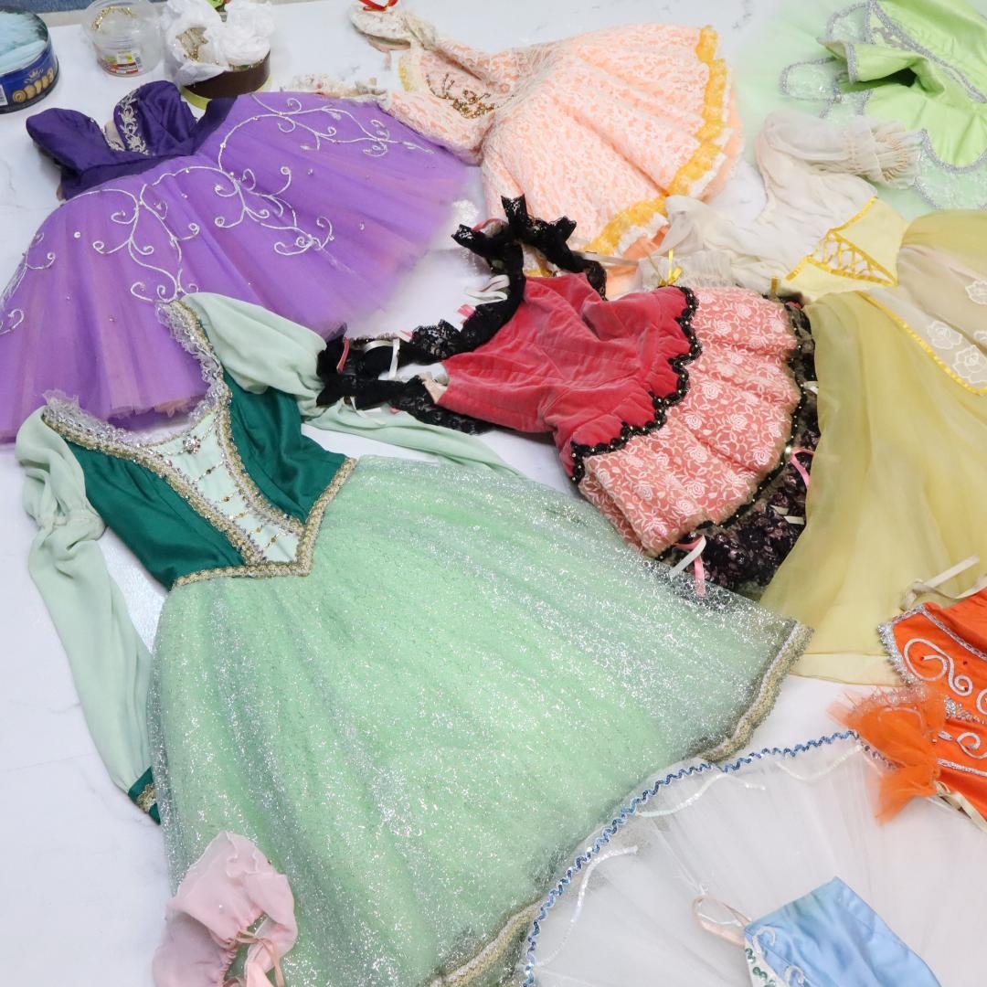 美品 バレエ衣装大量豪華まとめ売り】バレリーナ チャコット チュチュ