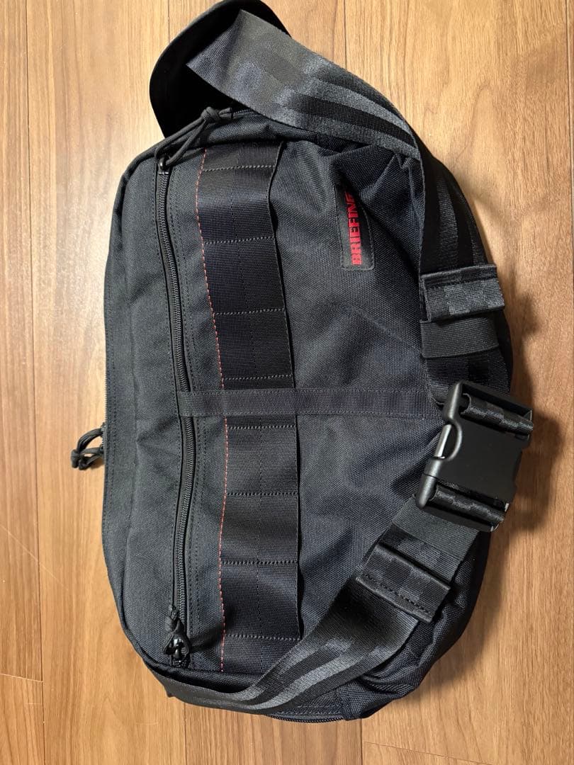 BRIEFING / ブリーフィング】別注 2WAYショ ルダーバッグ