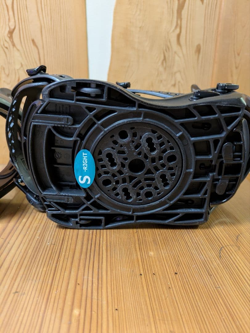 FLUX XF ビンディング 22-23モデル Sサイズ BLK