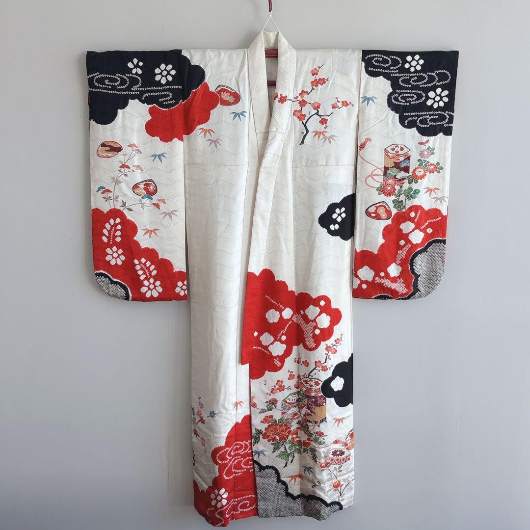 フルセット　七五三　７歳女の子　白地　しぼり貝合せ　丸帯黒地　簡単半襟　7301