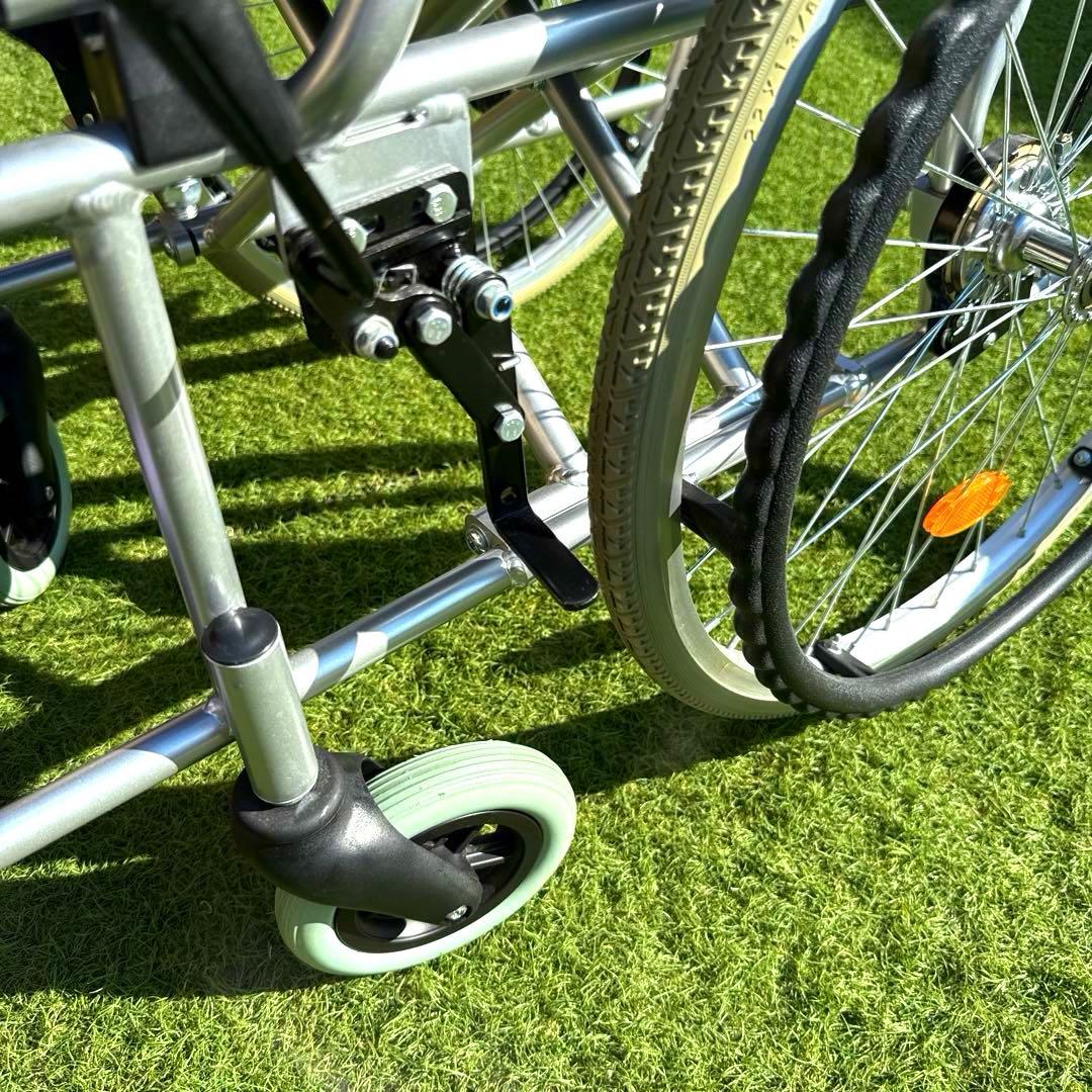 ☆極美品☆ TORICO アルミ製　車椅子　「よかセレクト　自走式」