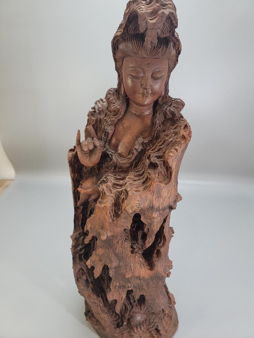 龍眼木 彫刻 観音菩薩 高62cm