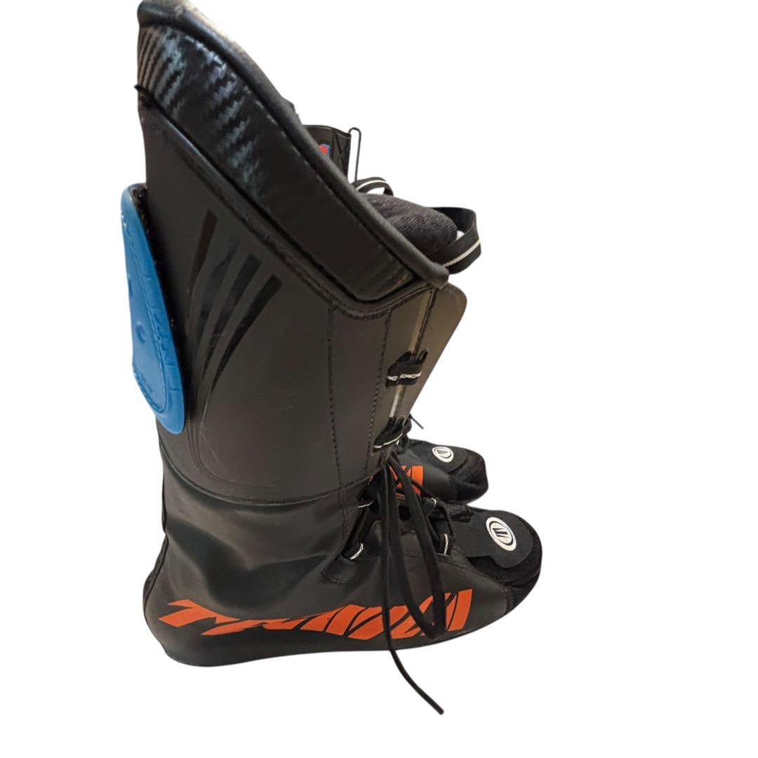 美品　TECNICA 26-26.5cm メンズ　スキーブーツ