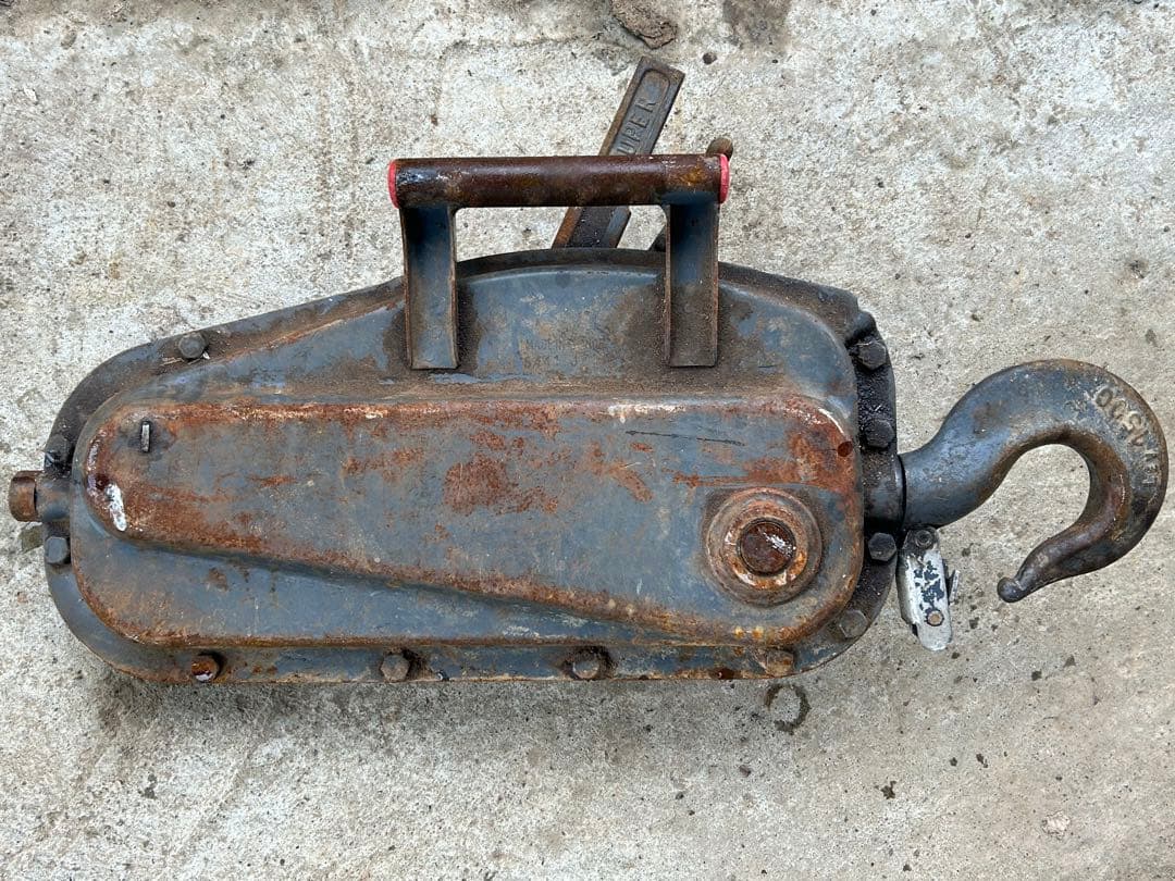 チルホール　1500kg