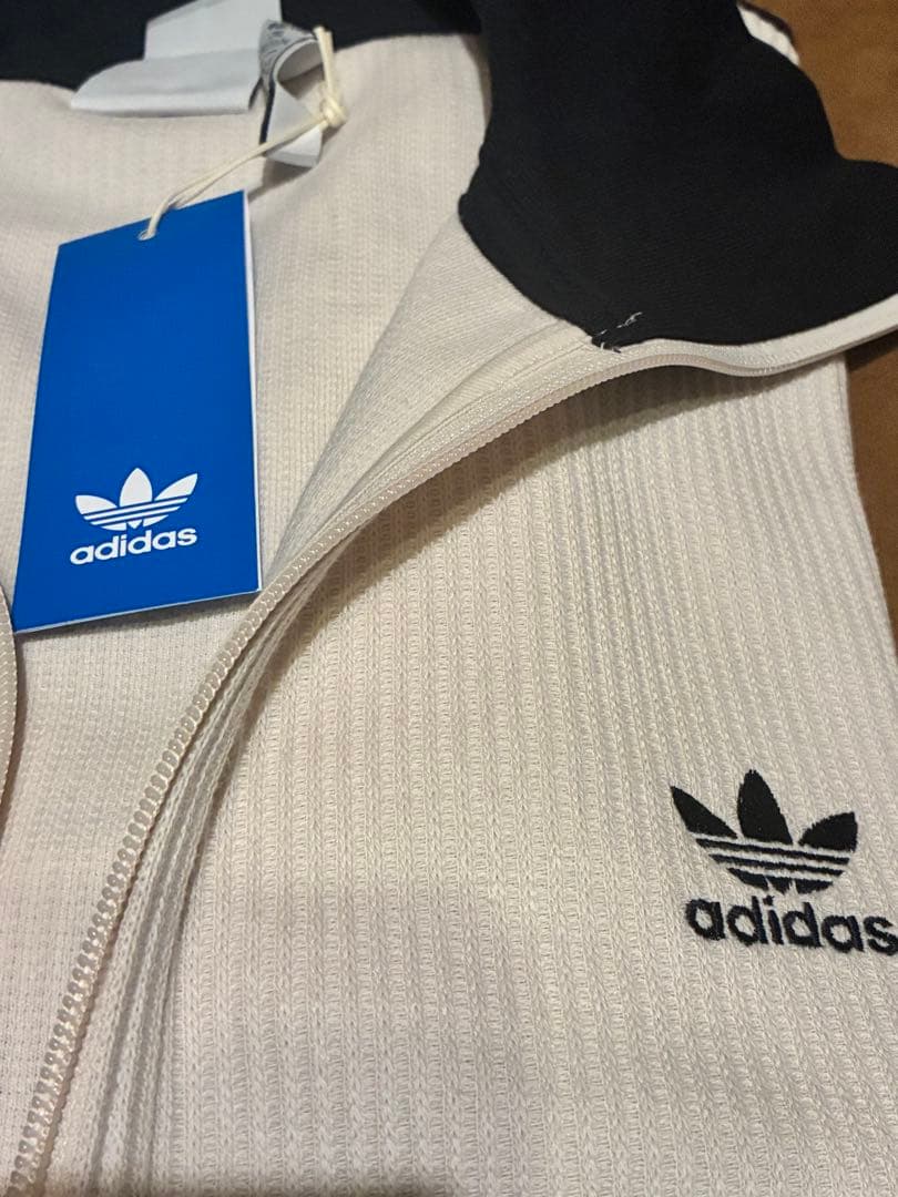 タ*ム様 韓国MUSINSA限定☻アディダス ワッフルBB トラックジャケット☻