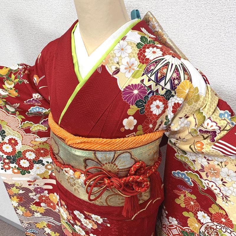 508z8〇京都きもの友禅 古典柄 振袖 地紋 毬 松竹梅 赤〇成人式 結婚式