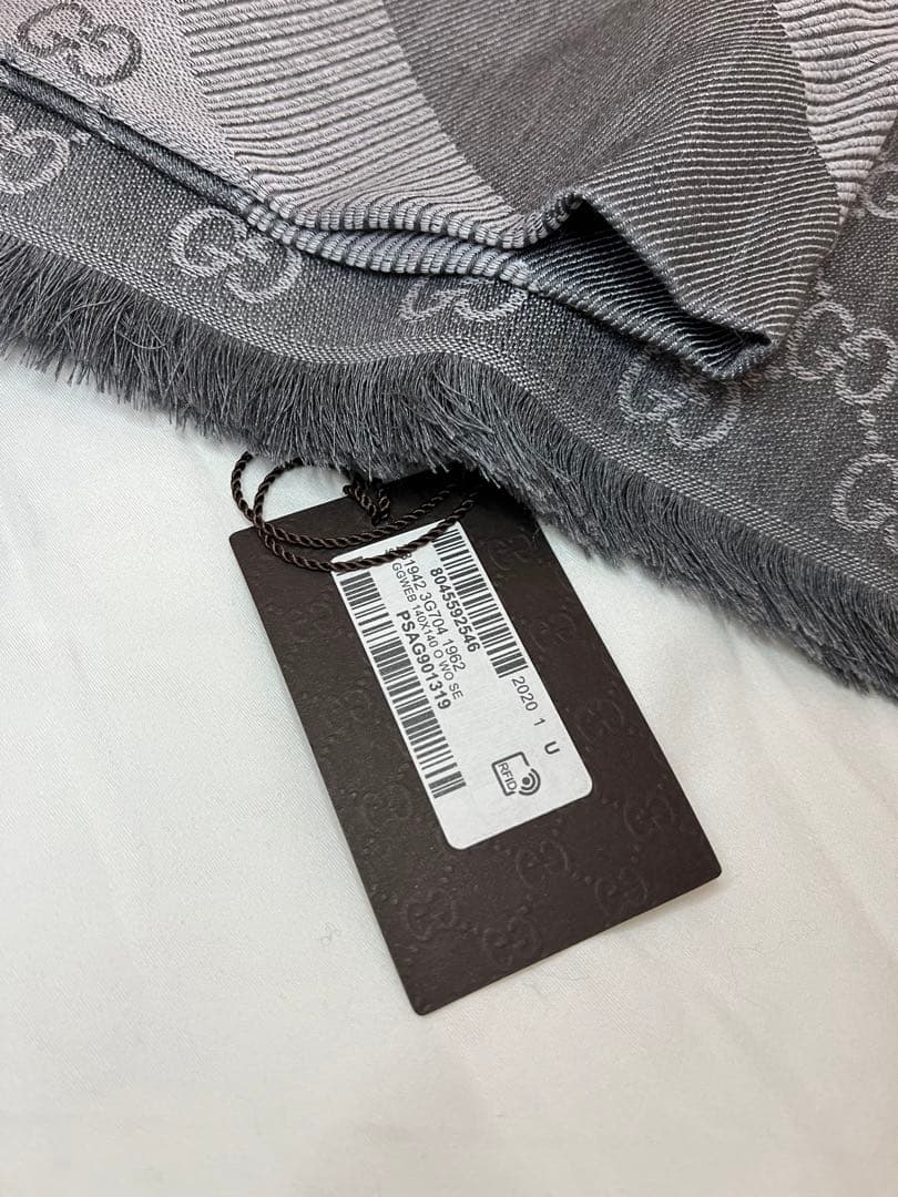 【新品未使用タグ付き】GUCCI グッチ　ストール