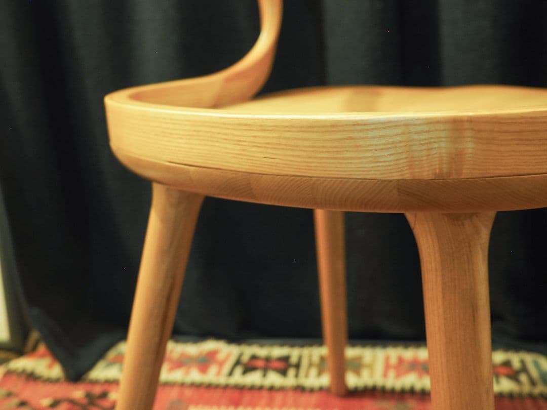 【値引中】ダイニングウェイブチェアD