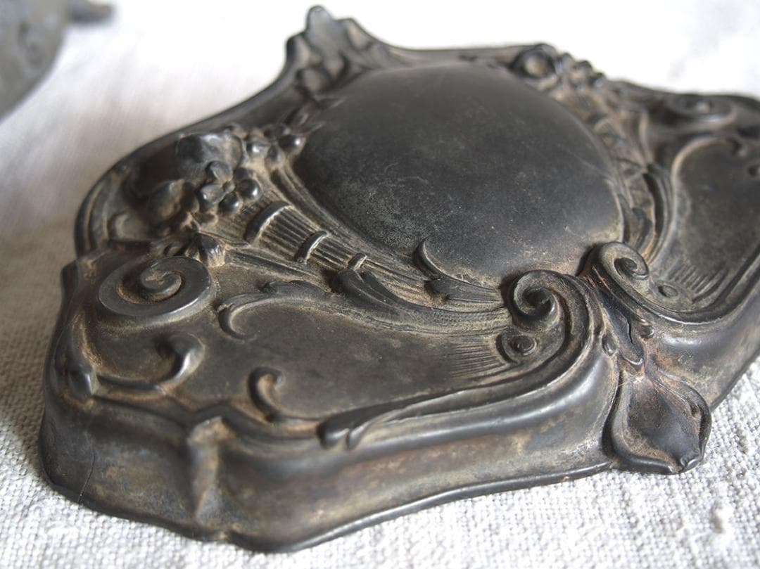 ヴィクトリアン様式アールヌーヴォー ピューター宝石箱 ジュエリーケース/K278