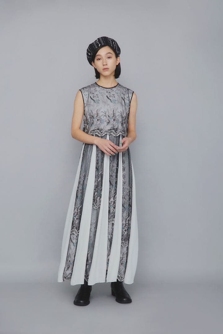 19800円→❣️  flower lace beret ベレー帽