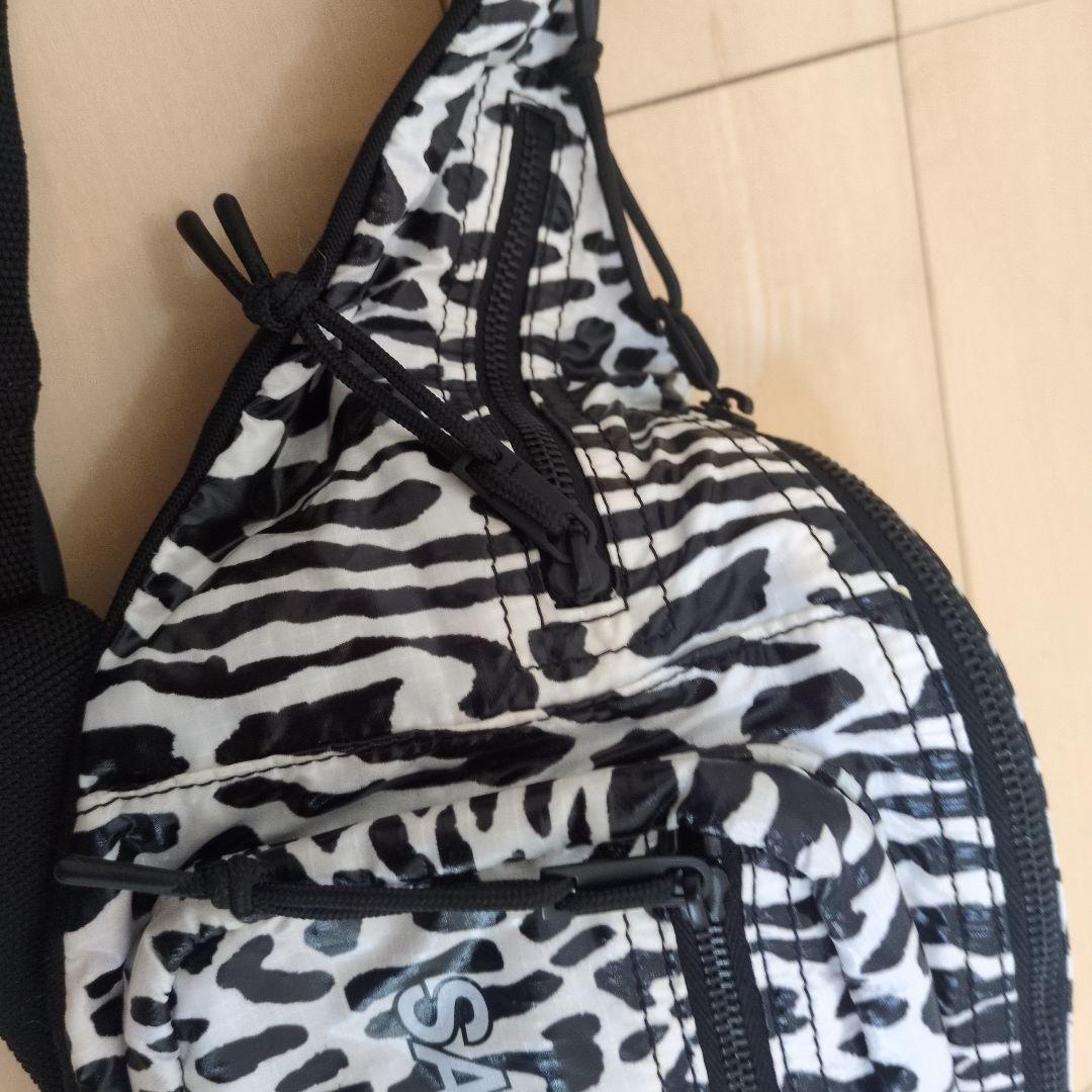 SAINT LAURENT ゼブラ柄ボディバッグ