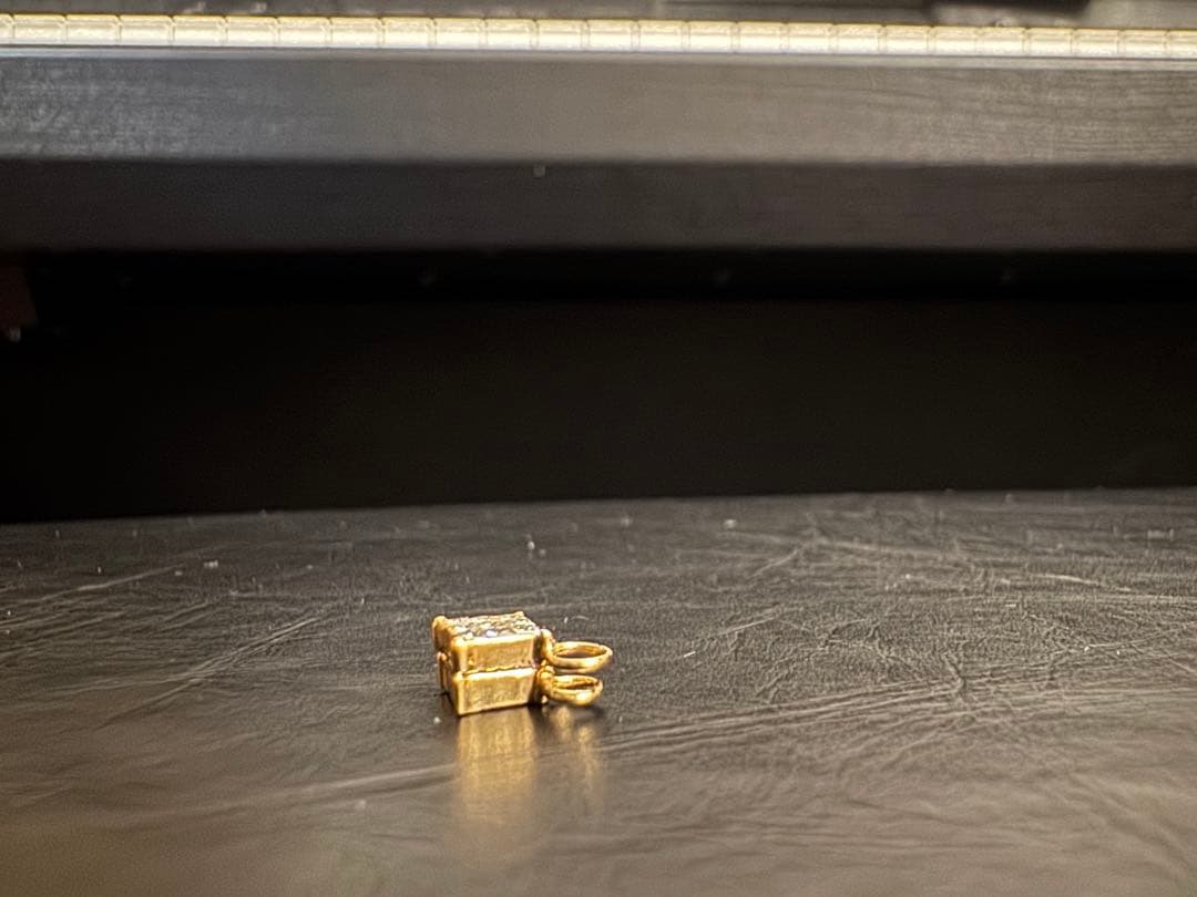 18 YG 2WAY D級ダイヤ0.2✖️2 ピアス 刻印あり