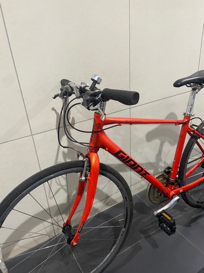 高年式！GIANT escape R3クロスバイク　ジャイアント　エスケープrx