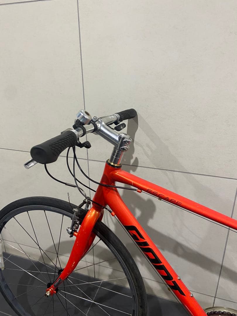 高年式！GIANT escape R3クロスバイク　ジャイアント　エスケープrx