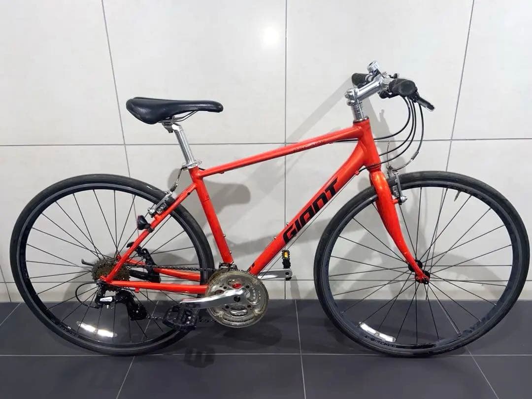 高年式！GIANT escape R3クロスバイク　ジャイアント　エスケープrx