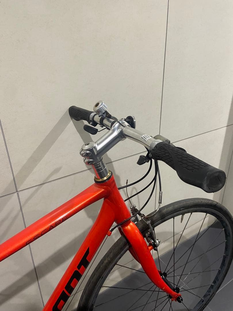 高年式！GIANT escape R3クロスバイク　ジャイアント　エスケープrx