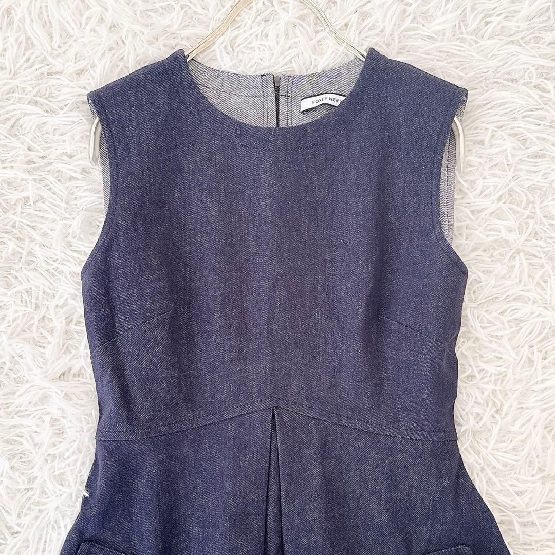 極美品✨フォクシーニューヨーク デニムワンピース タック ロゴプレート付き 38