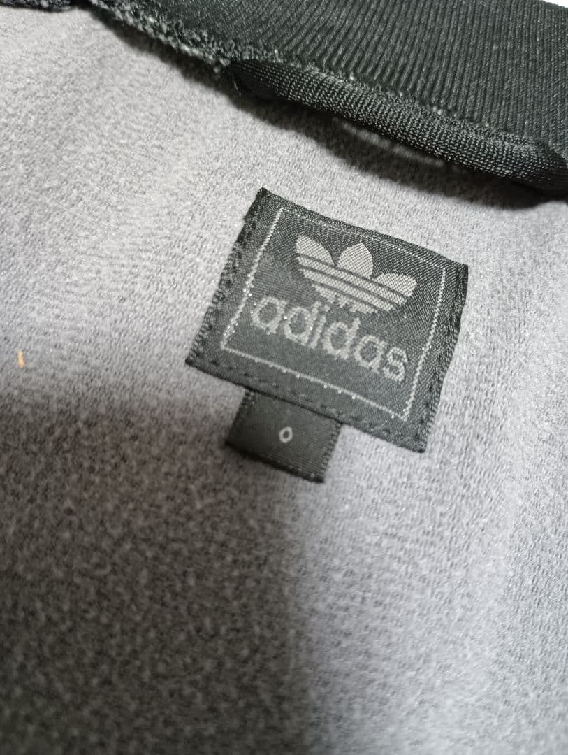 adidas ジャージ 黒/赤 atp 美品 size表記O