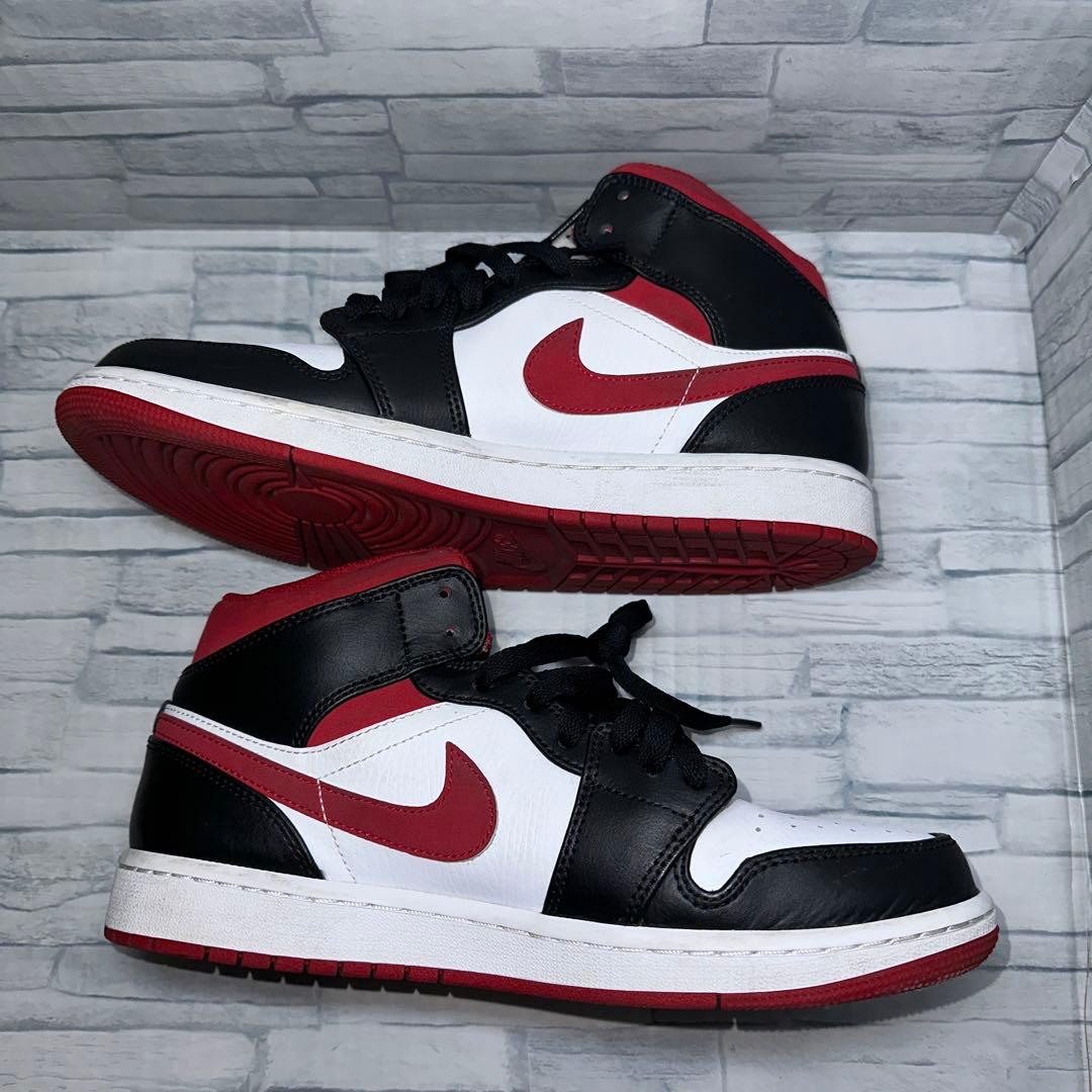 【美品】⭐️ナイキエアジョーダン1 ミッド ホワイト ブラック ジムレッド GS
