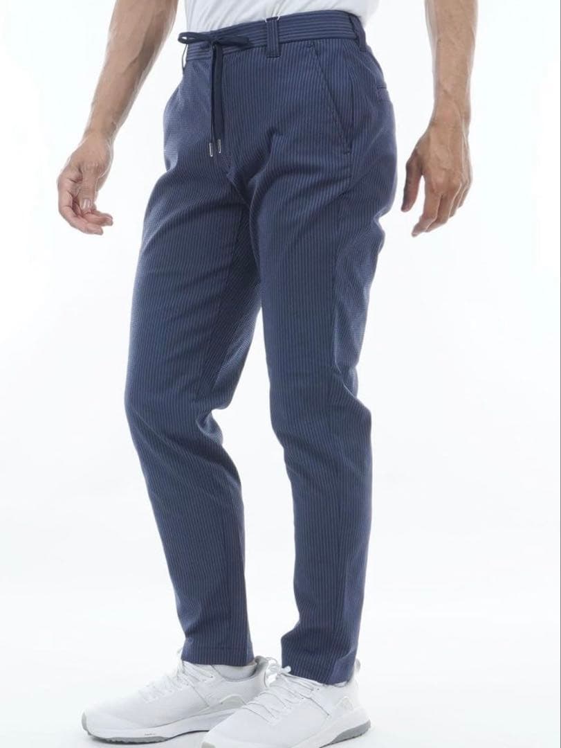 マンシングウェア　ネイビー ストレッチ ゴルフパンツ 84〜88