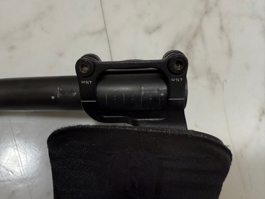 ZIPPカーボンDHバーVUKA EVO 110