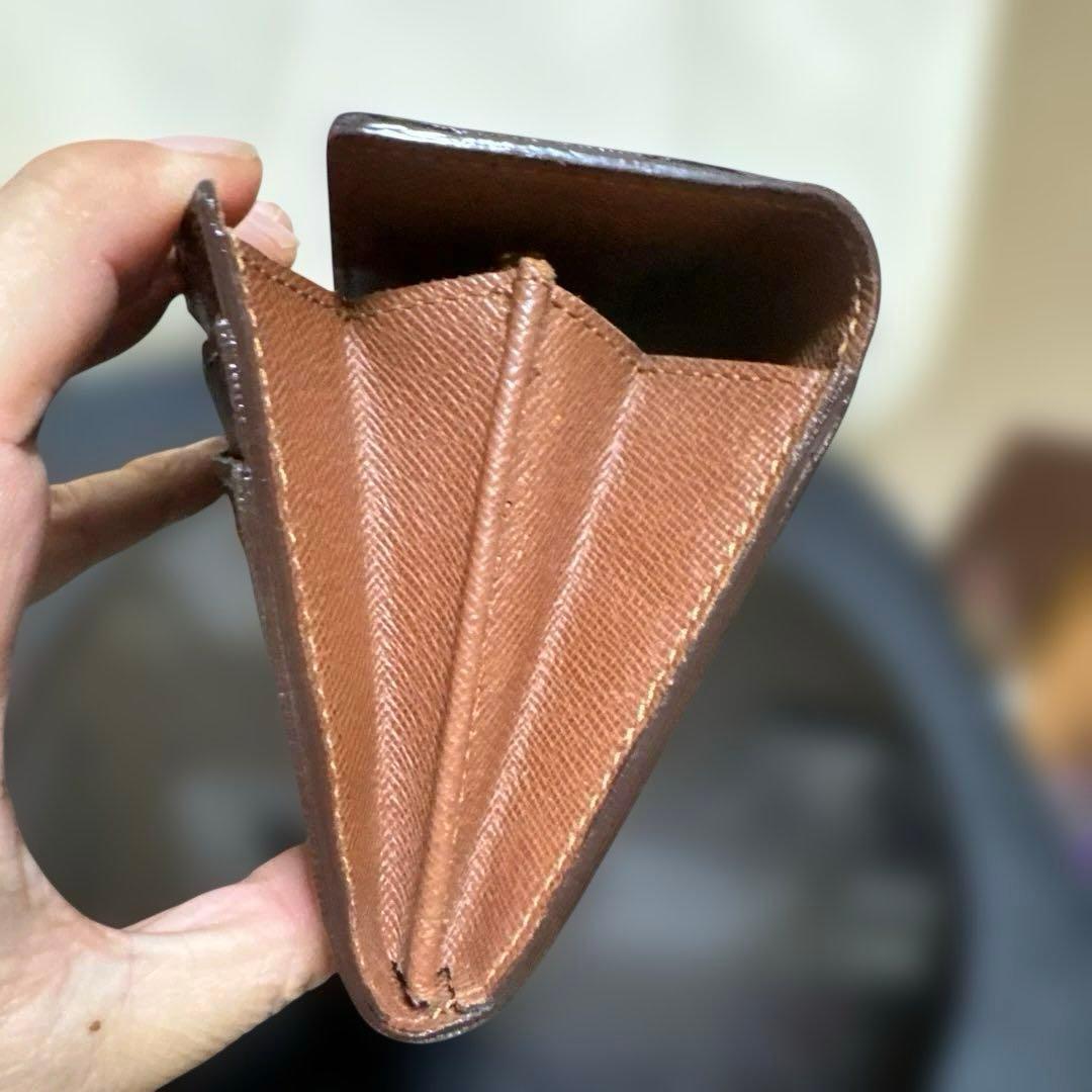 ⑧☆美品♪カード10枚タイプ☆サラ長財布