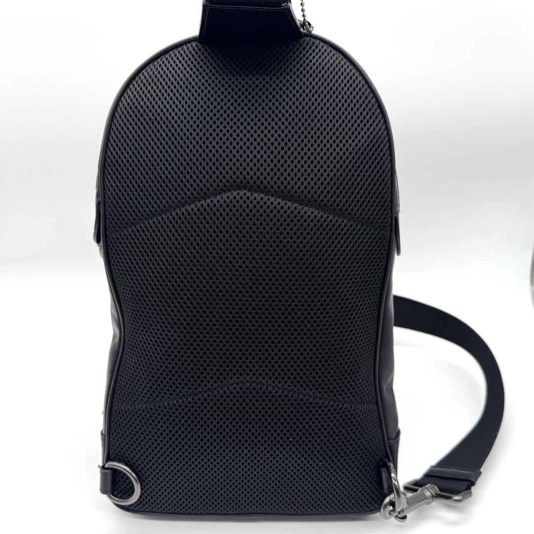 コーチ ボディバッグ ショルダーバッグ クロスボディ 斜め掛け F37573