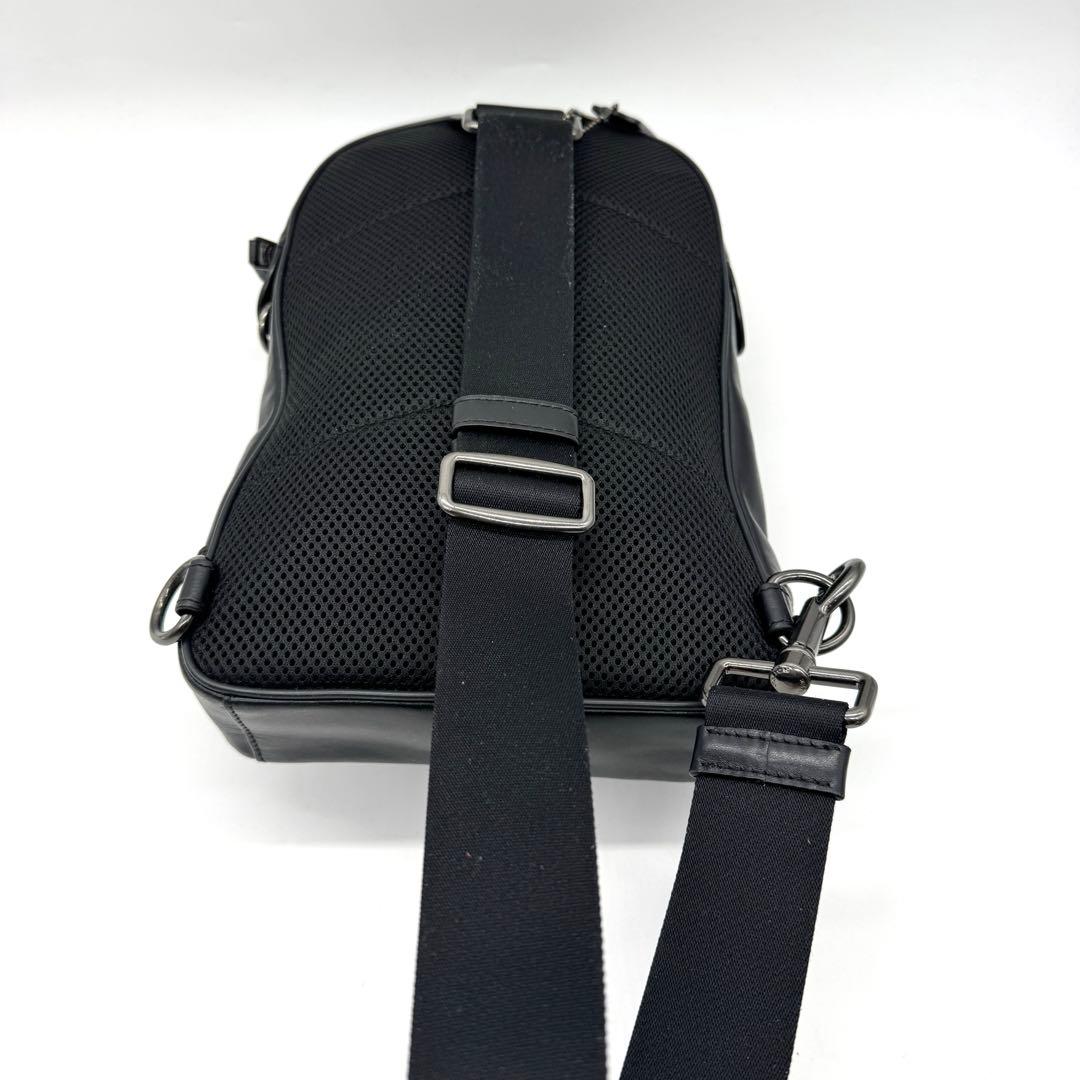 コーチ ボディバッグ ショルダーバッグ クロスボディ 斜め掛け F37573