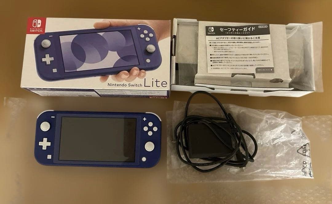 任天堂 Nintendo Switch Lite ブルー※2023年製