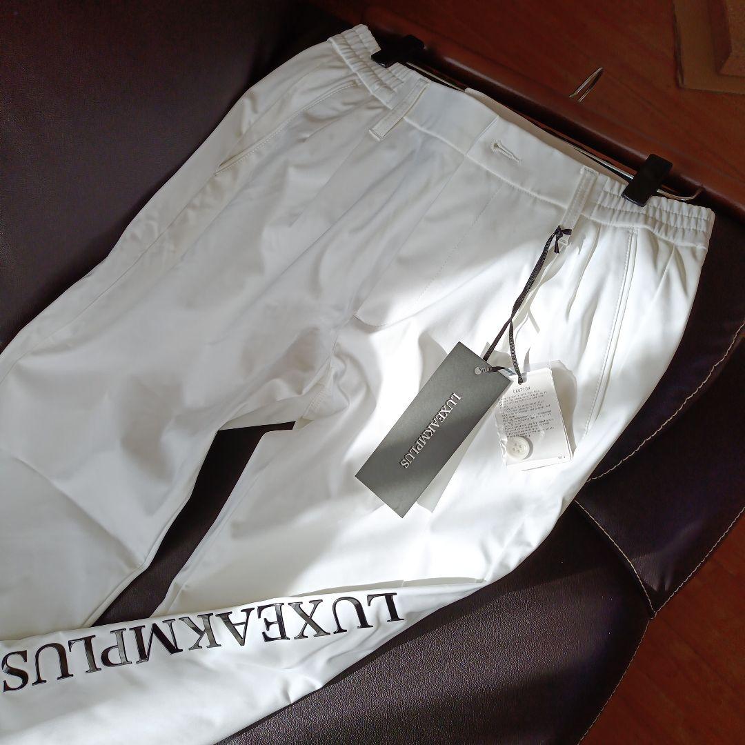 LUXE AKMPLUSゴルフパンツ ホワイト