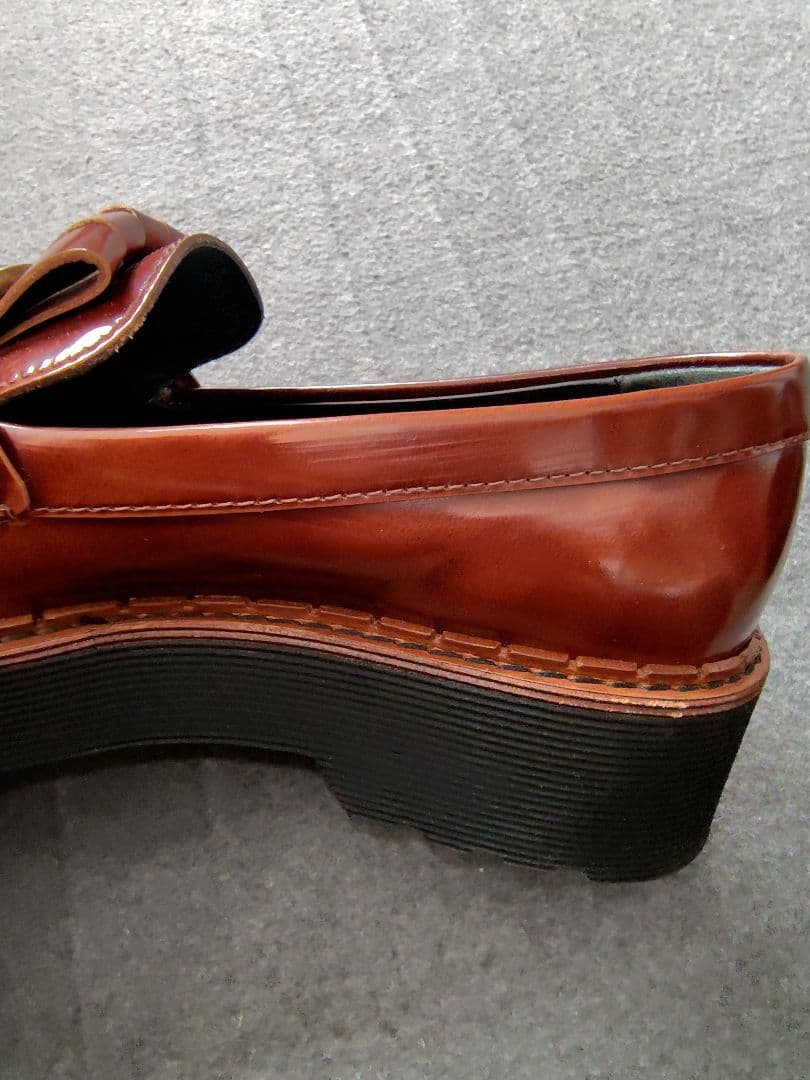 【美品】TOD'S 茶色厚底ローファー タッセル付き 37.5