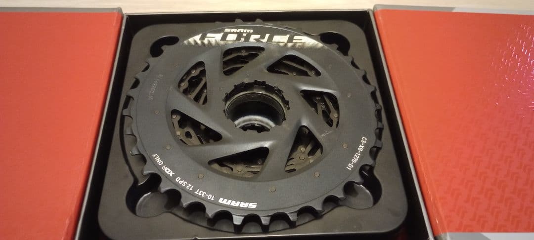 SRAM FORCE XG-1270 10-33T 12S XDR スプロケット