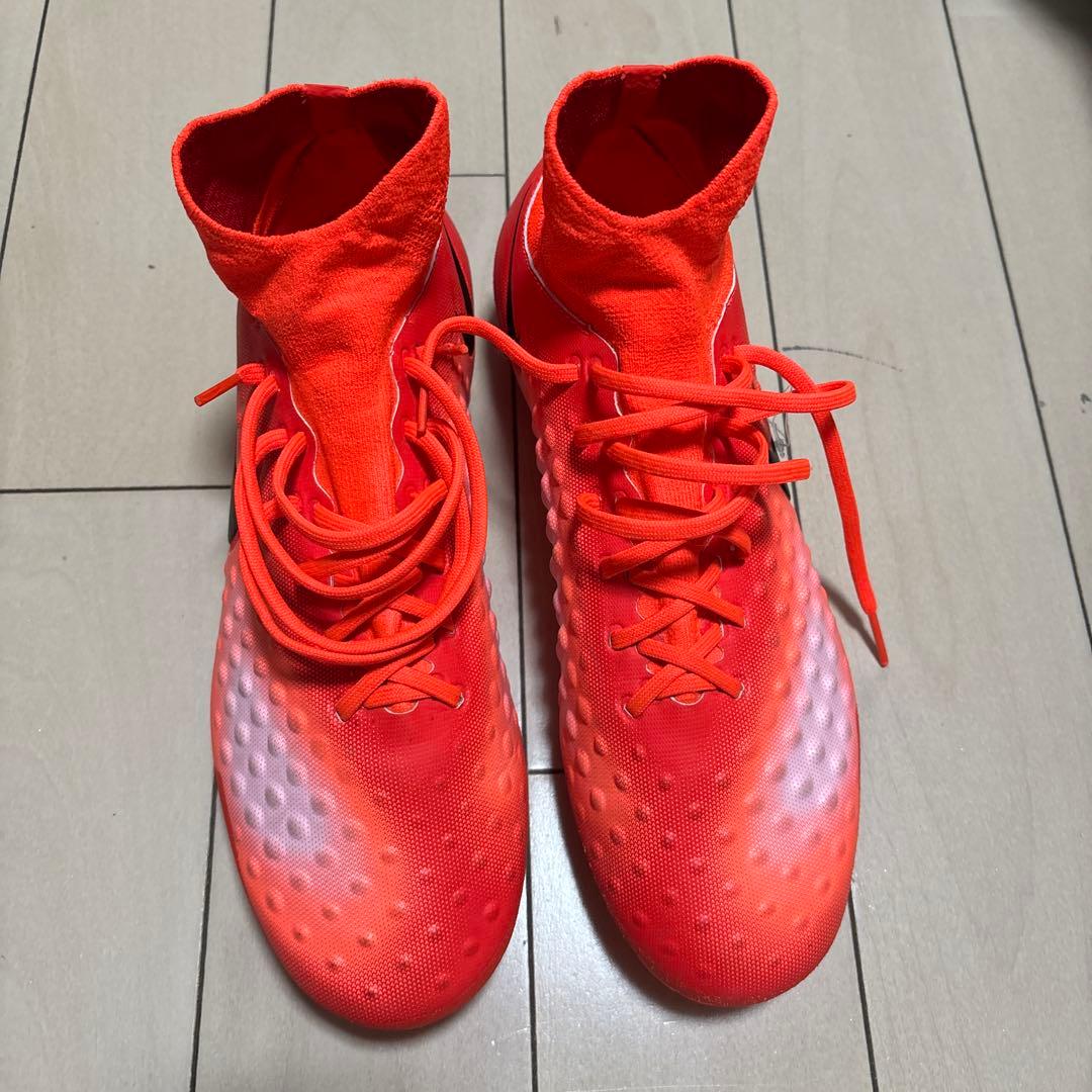 サッカースパイクナイキマジスタオーデンⅡ HG