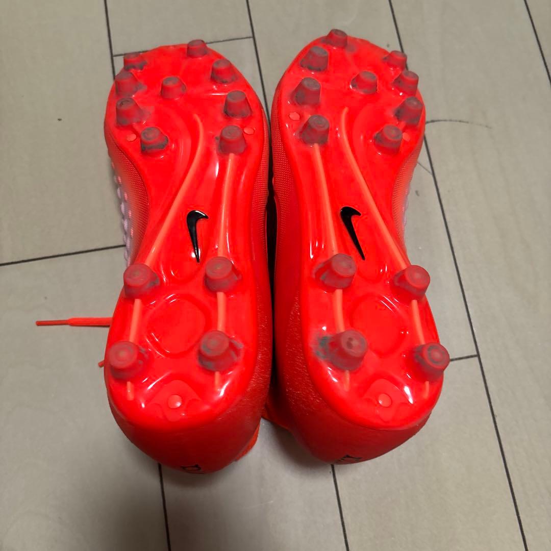 サッカースパイクナイキマジスタオーデンⅡ HG